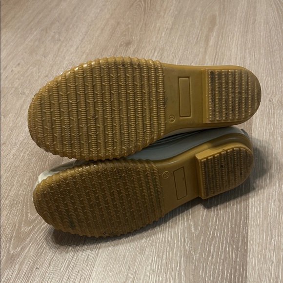 Sugar Multicolored Glitter Lace-Up Snow Boots - Picture 9 of 10